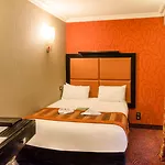 Hotel Western Opera Batignolles 4*
