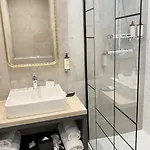 Hotel Western Opera Batignolles 4*