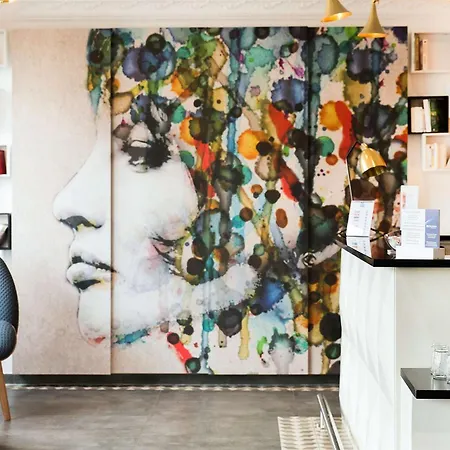 Hotel Western Opéra Batignolles Parigi