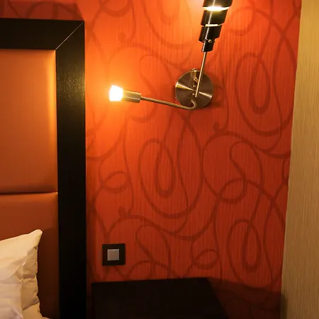 Western Opéra Batignolles 4*