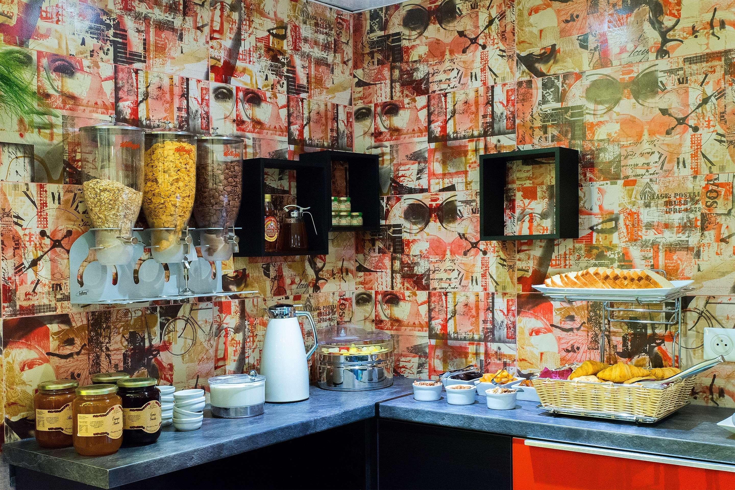 Western Opera Batignolles 4*