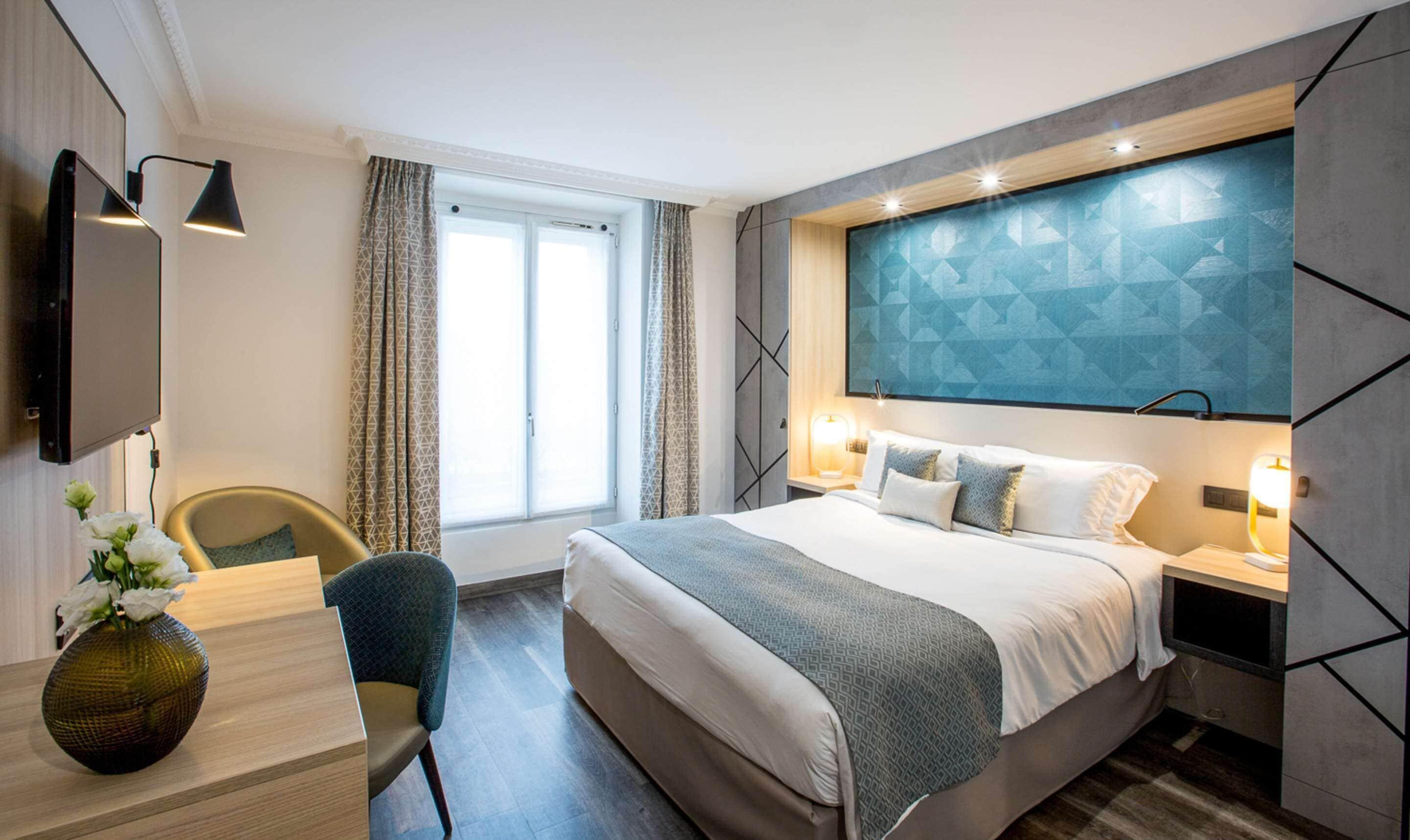 Western Opera Batignolles Paris